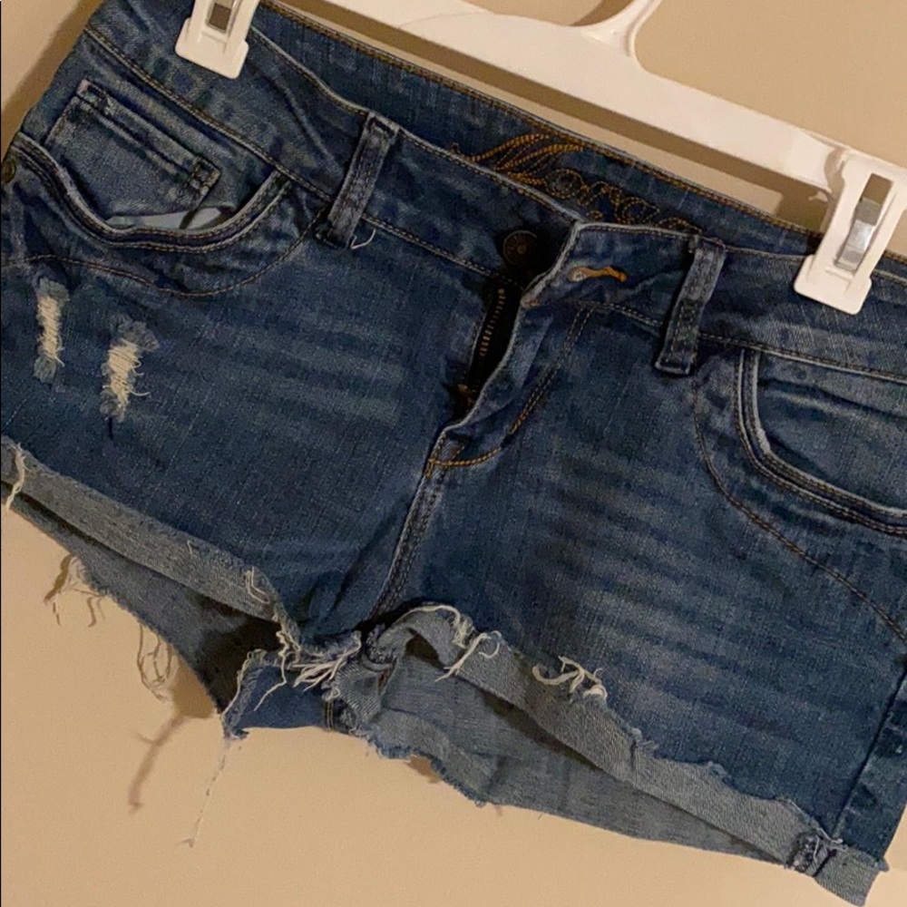 Delia’s Morgan Style Ultra Short Shorts